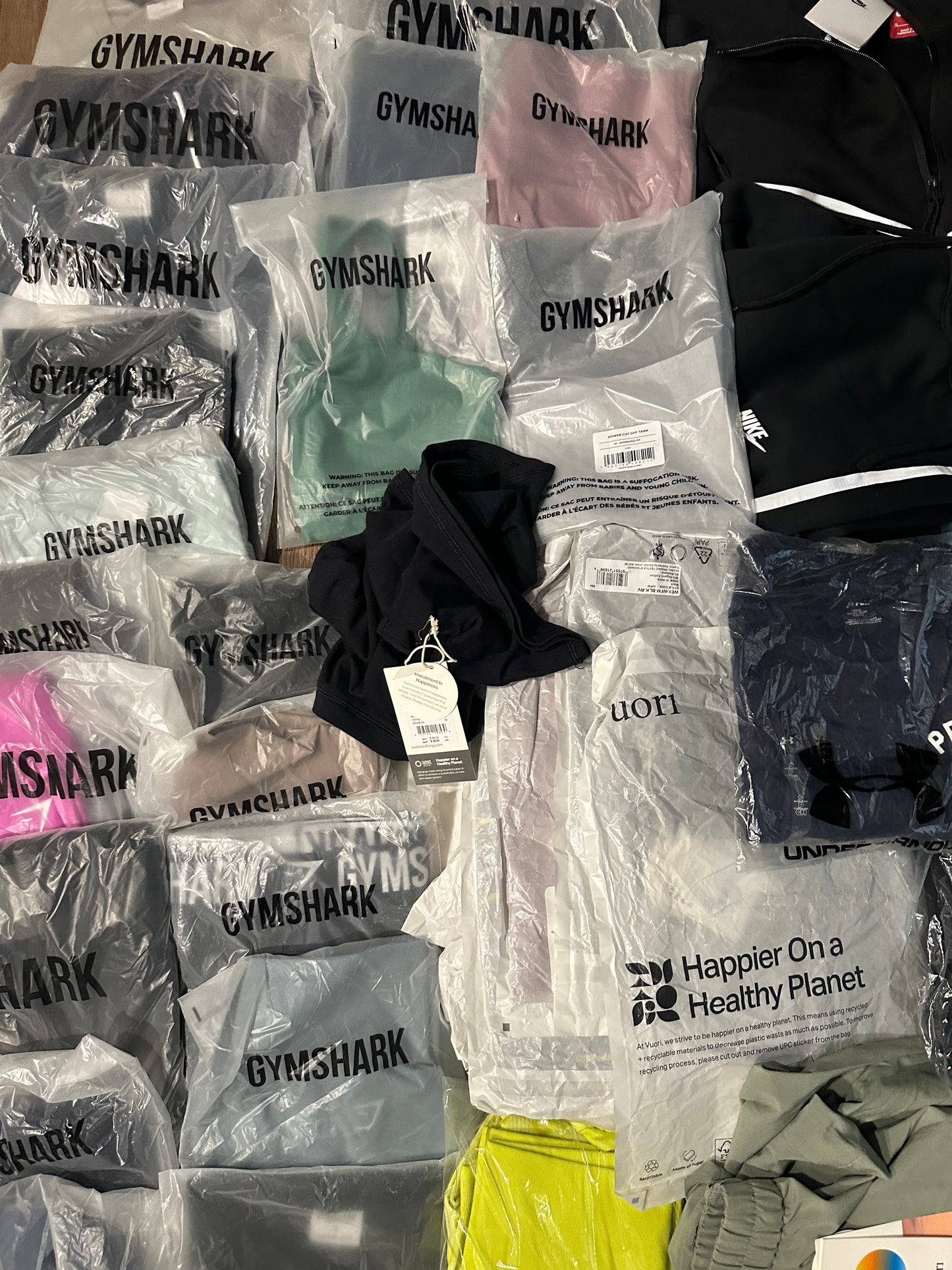 Activewear Brands Gymshark, Lululemon, Nike, Adidas, Vuori, 50lb Bale
