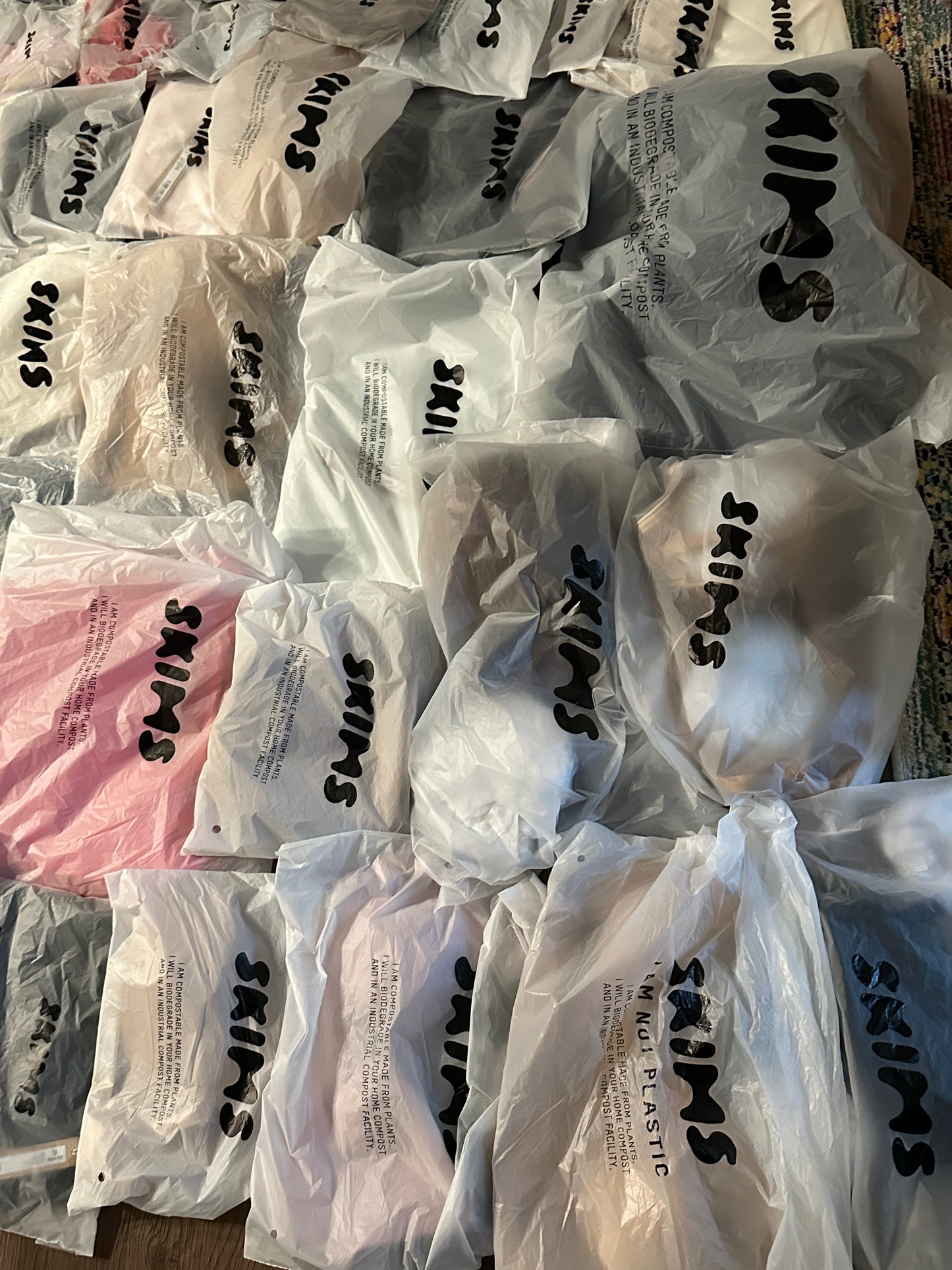 SKIMS only pallet 50lb Brand NEW